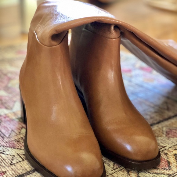 Frye Monroe boots size 6.5 never worn - Picture 3 of 4